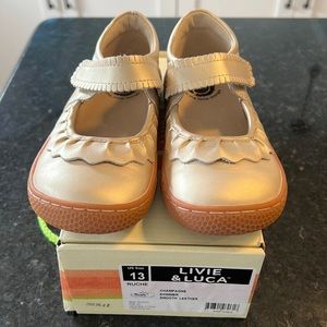 Livie and Luca champagne Ruche size 13 girls